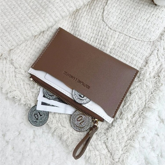⚠️Clearance Coffee Brown And White Slim Cardholder / Wallet - Picture 3 of 4